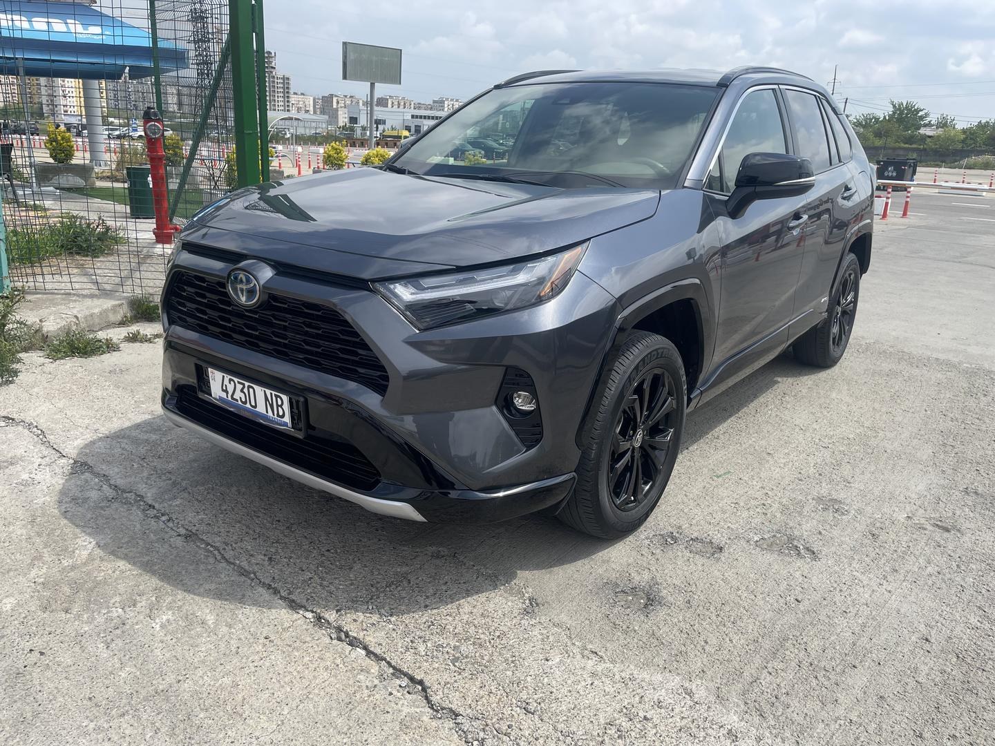 تویوتا RAV 4