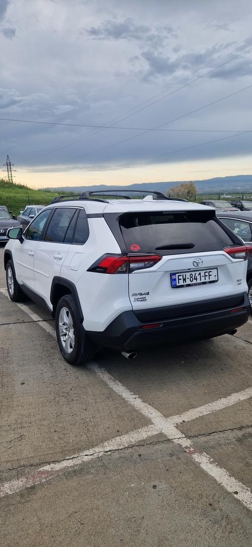 تویوتا RAV 4