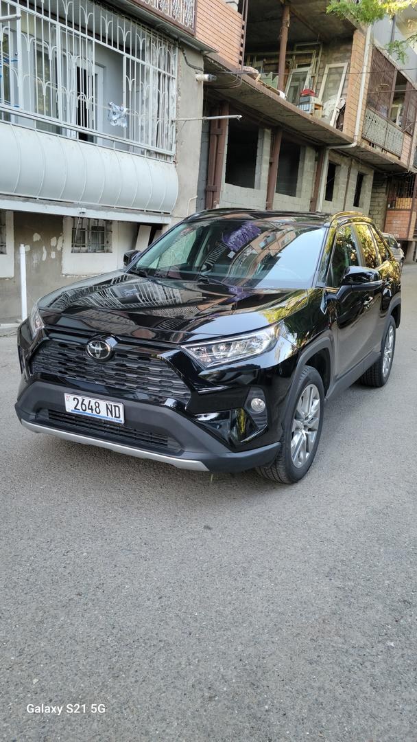تویوتا RAV 4