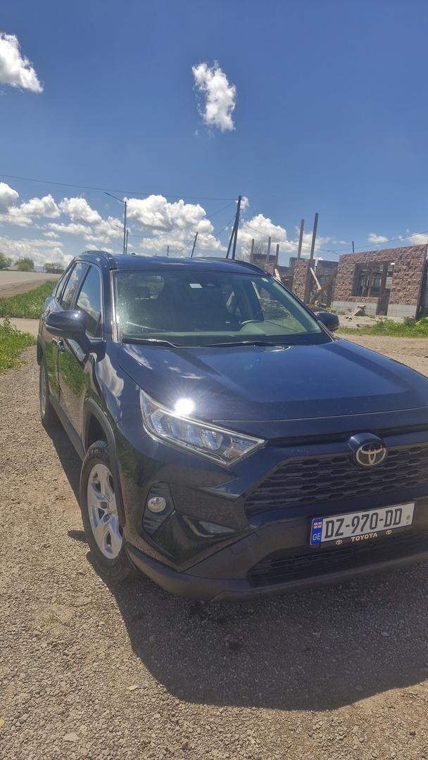 تویوتا RAV 4