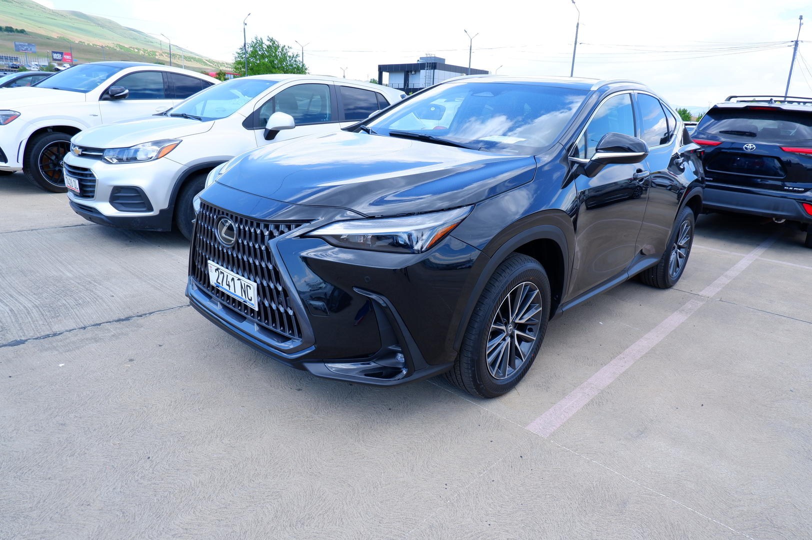 لکسوس NX 350