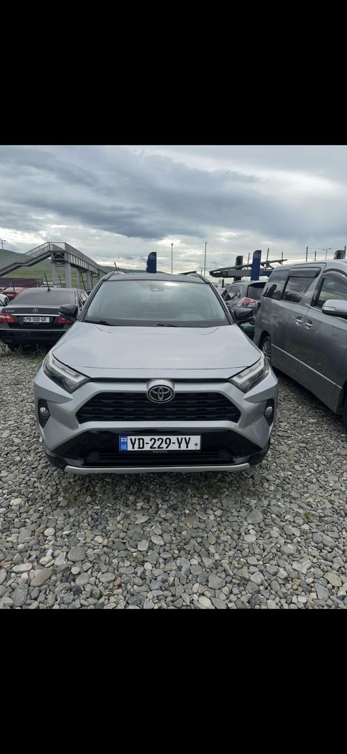 تویوتا RAV 4