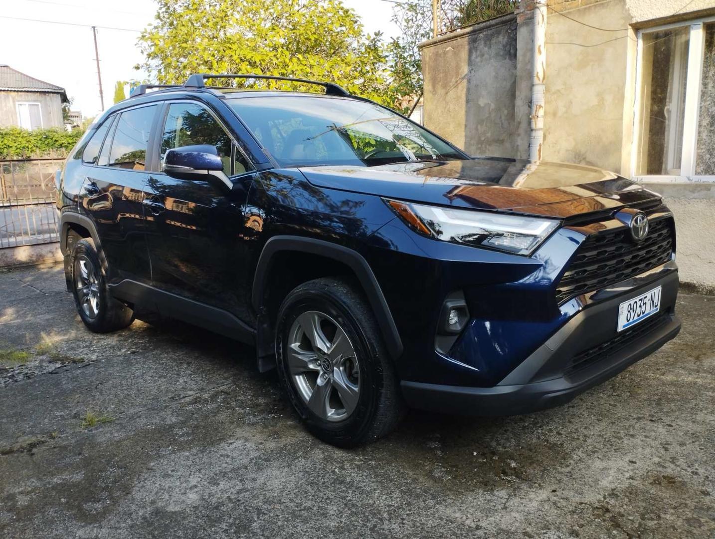 تویوتا RAV 4