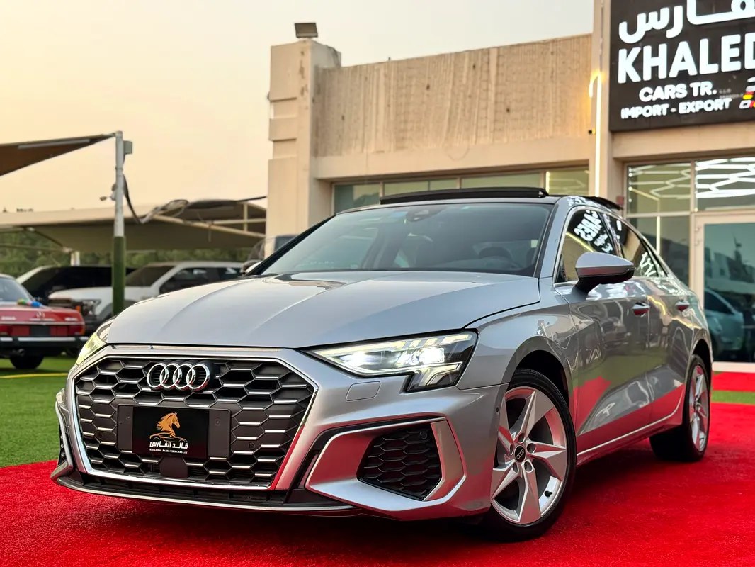 نمای دیگر آئودی A3 35 TFSI 2023