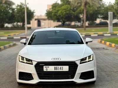 نمای دیگر آئودی TT 2.0 TFSI 2023