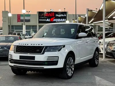 نمای دیگر لندروور رنج روور SE 2018