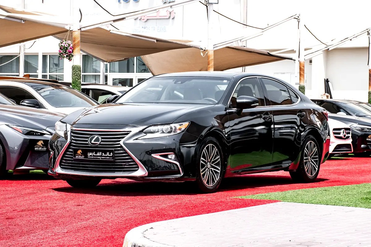 نمای دیگر لکسوس ES-Series ES 350 2017