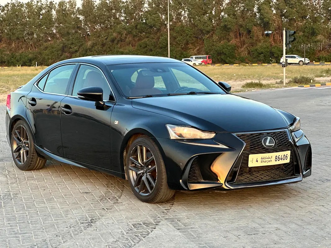 نمای دیگر لکسوس IS سری IS 300 F Sport 2019