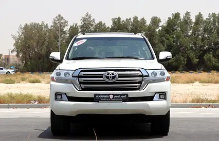 نمای دیگر تویوتا لندکروزر GXR 2020