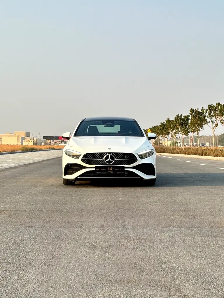 نمای دیگر مرسدس بنز کلاس A A 200 AMG 2024