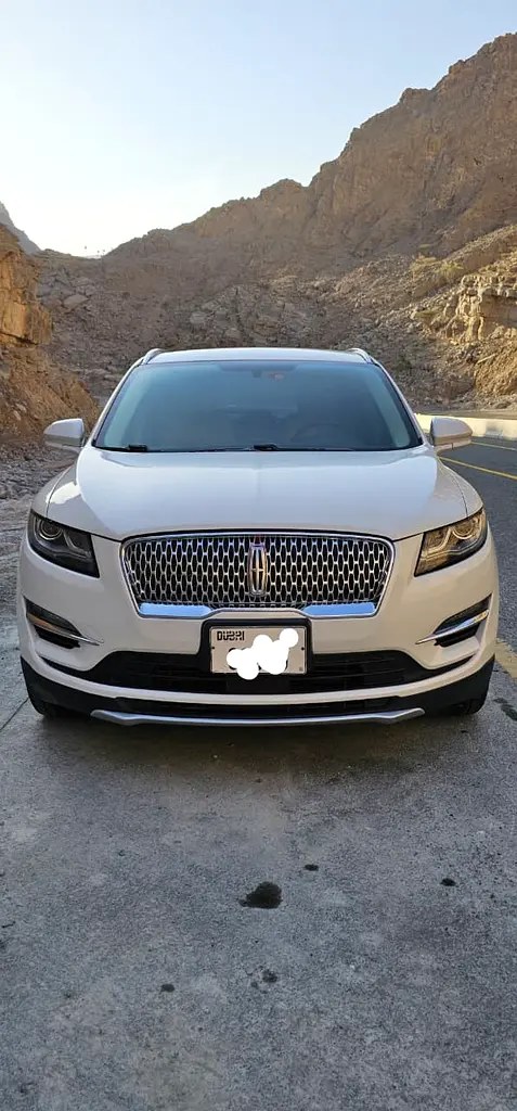 نمای دیگر لینکلن MKC پریمیر 2019