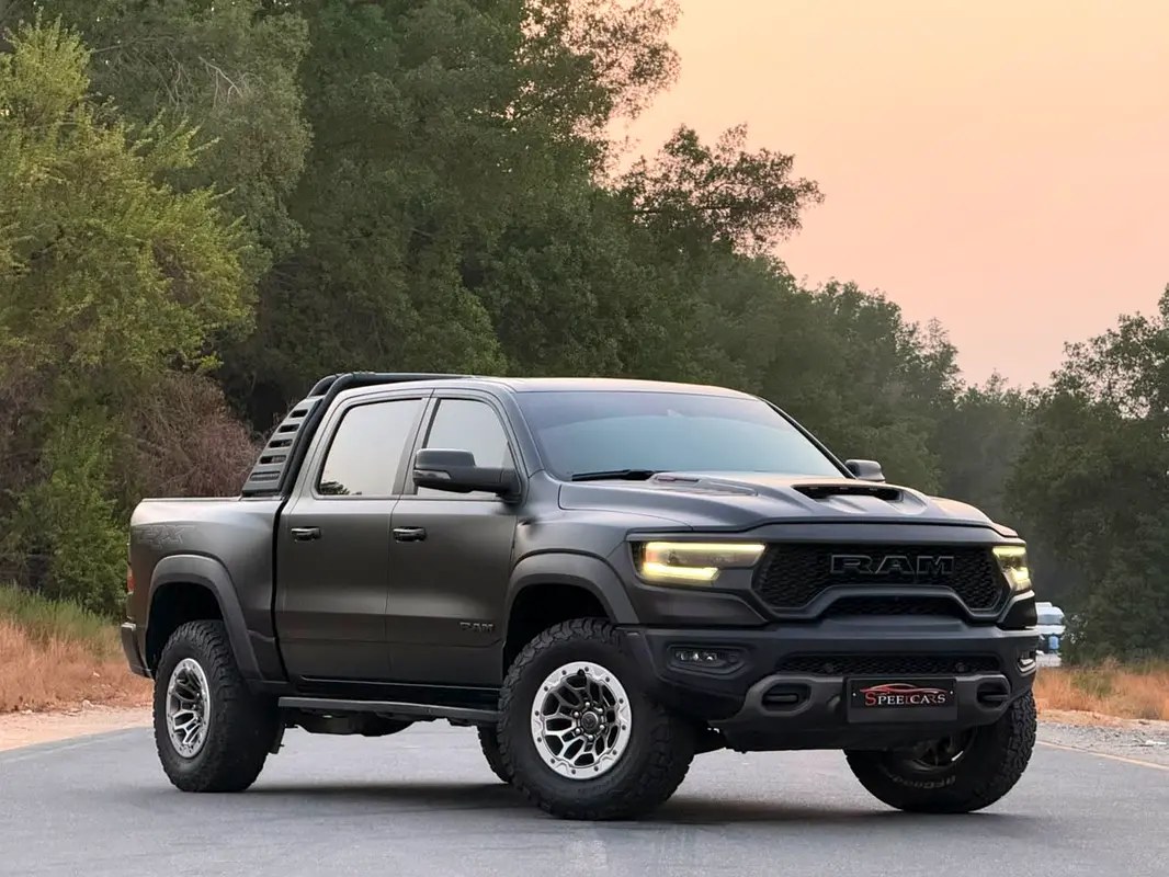 نمای دیگر رام 1500 TRX V8 لوکس 2024