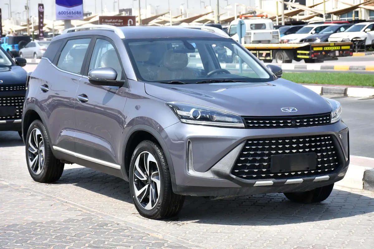 نمای دیگر کایی X3 پرو لاکچری 2024