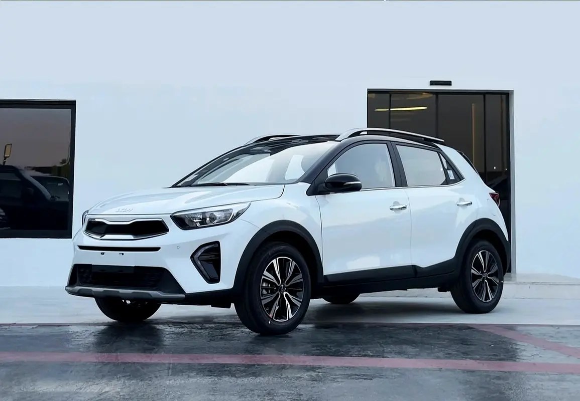 نمای دیگر کیا KX1 اوتر 2026