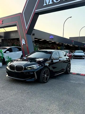 نمای دیگر بی ام و سری 1 135i 2024