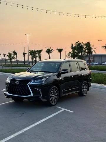 نمای دیگر لکسوس سری LX LX 570 اسپرت 2020