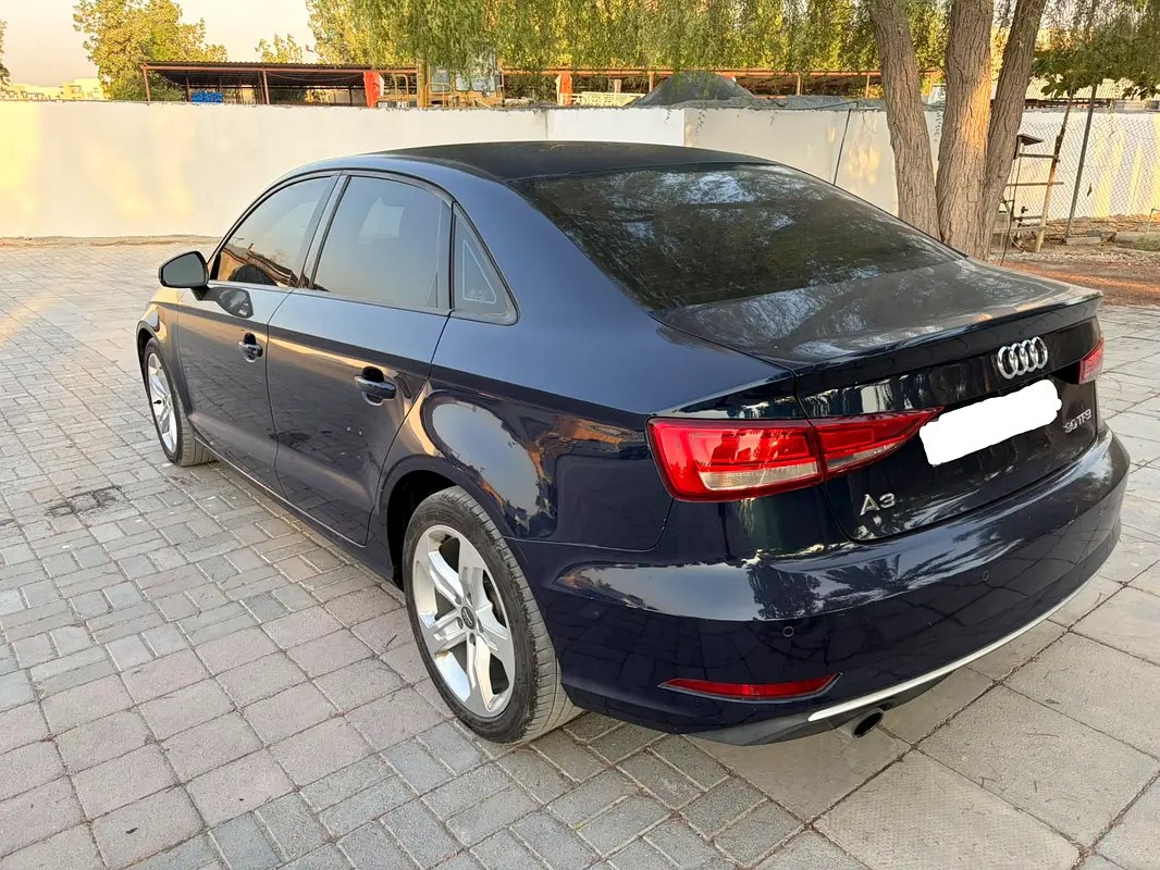 نمای دیگر آئودی A3 30 TFSI 2018