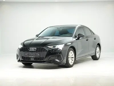 نمای دیگر آئودی A3 35 TFSI 2023