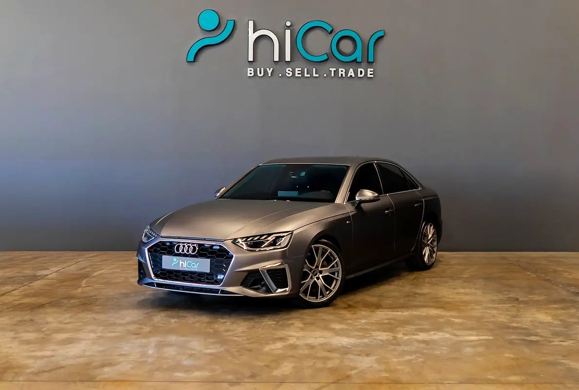 نمای دیگر آئودی A4 35 TFSI S line 2023