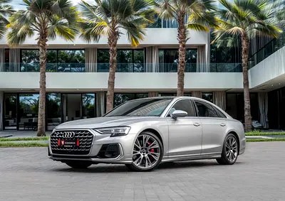 نمای دیگر آئودی S8 4.0 TFSI کواترو 2022