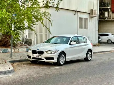 نمای دیگر بی ام و سری 1 120i 2016
