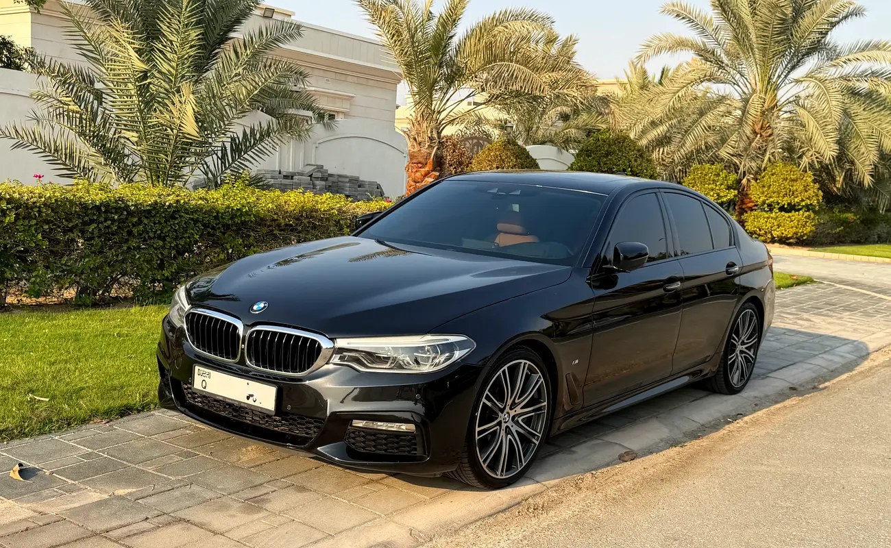 نمای دیگر بی ام و سری 5 540i M اسپرت 2019