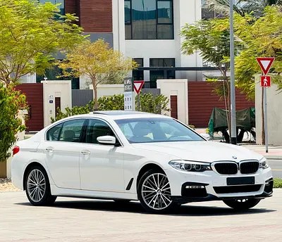 نمای دیگر بی ام و 5-Series 530i M Sport 2017