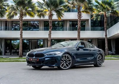 نمای دیگر بی ام و سری 8 840i 2023