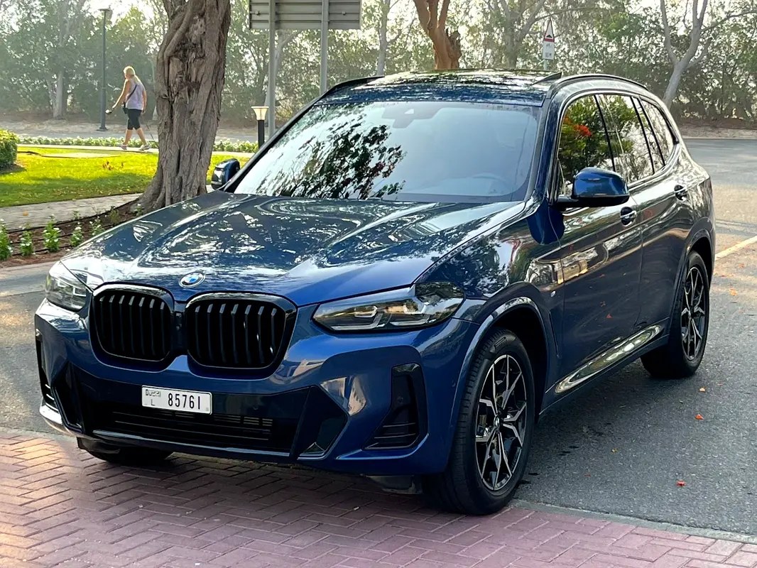 نمای دیگر بی ام و X3 xDrive30i ام اسپورت 2022