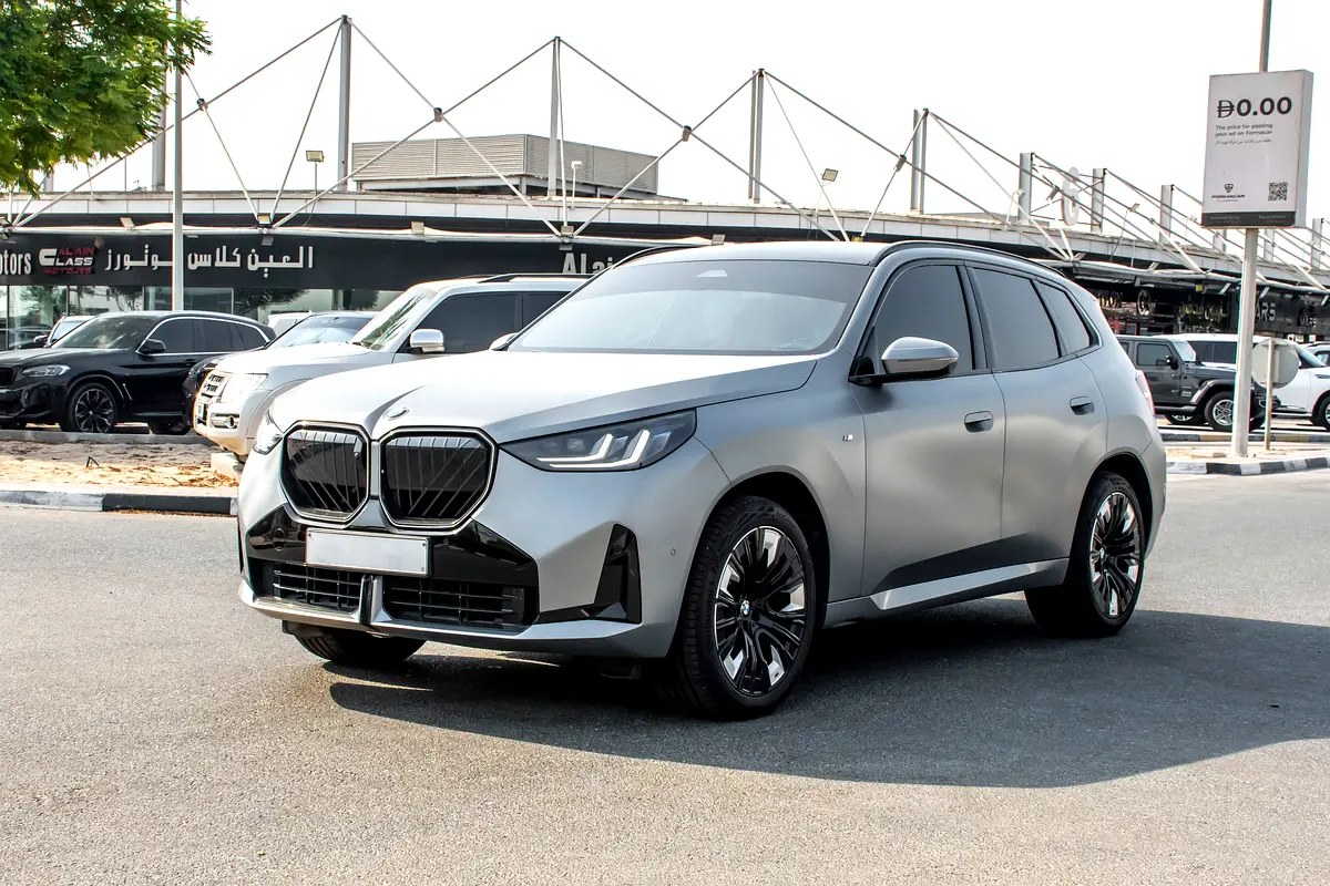 نمای دیگر بی ام و X3 20 xDrive 2026
