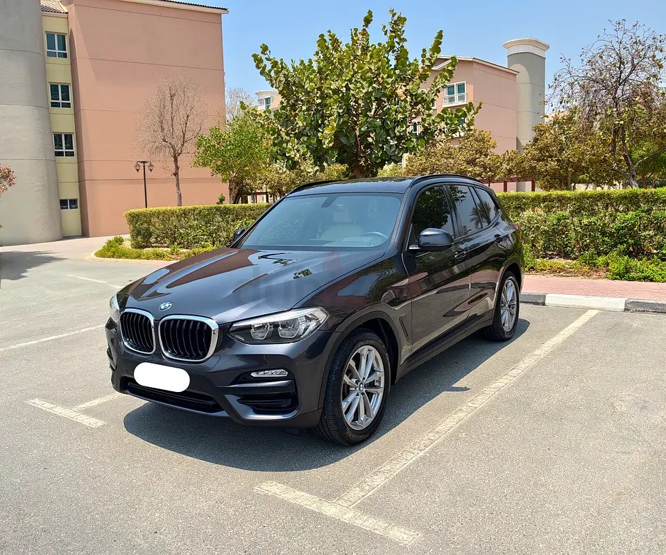 نمای دیگر بی ام و X3 xDrive30i 2018