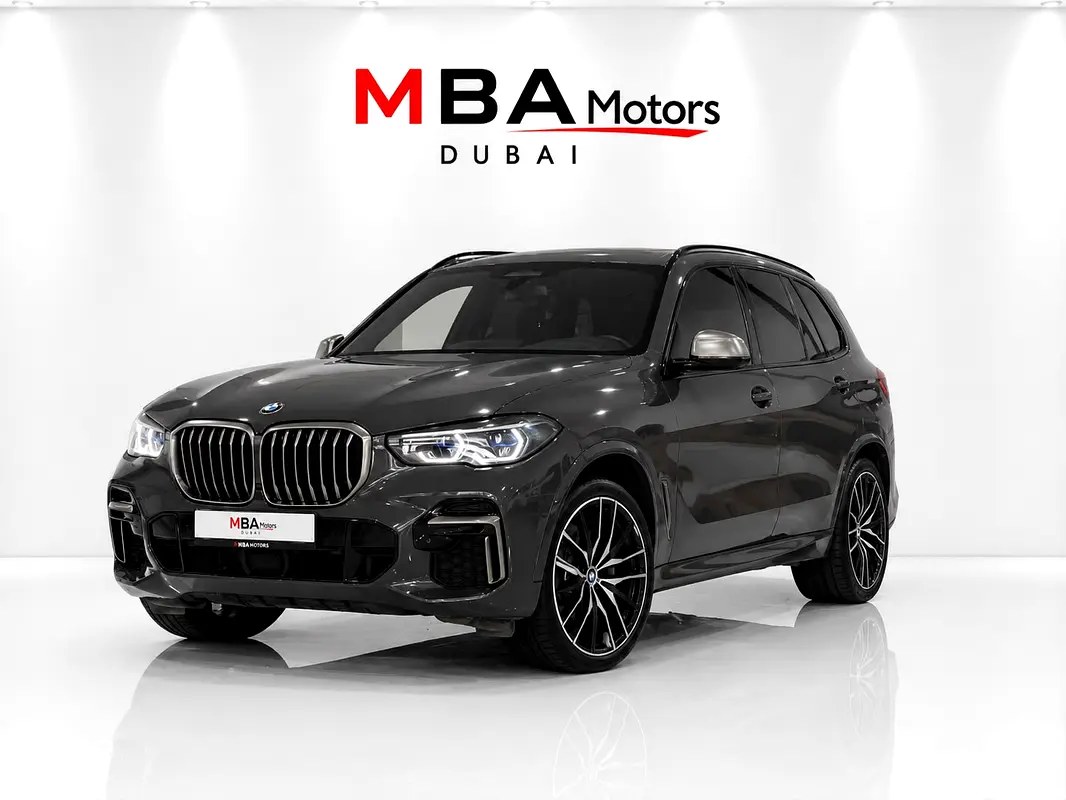 نمای دیگر بی ام و X5 M50i xDrive 2022