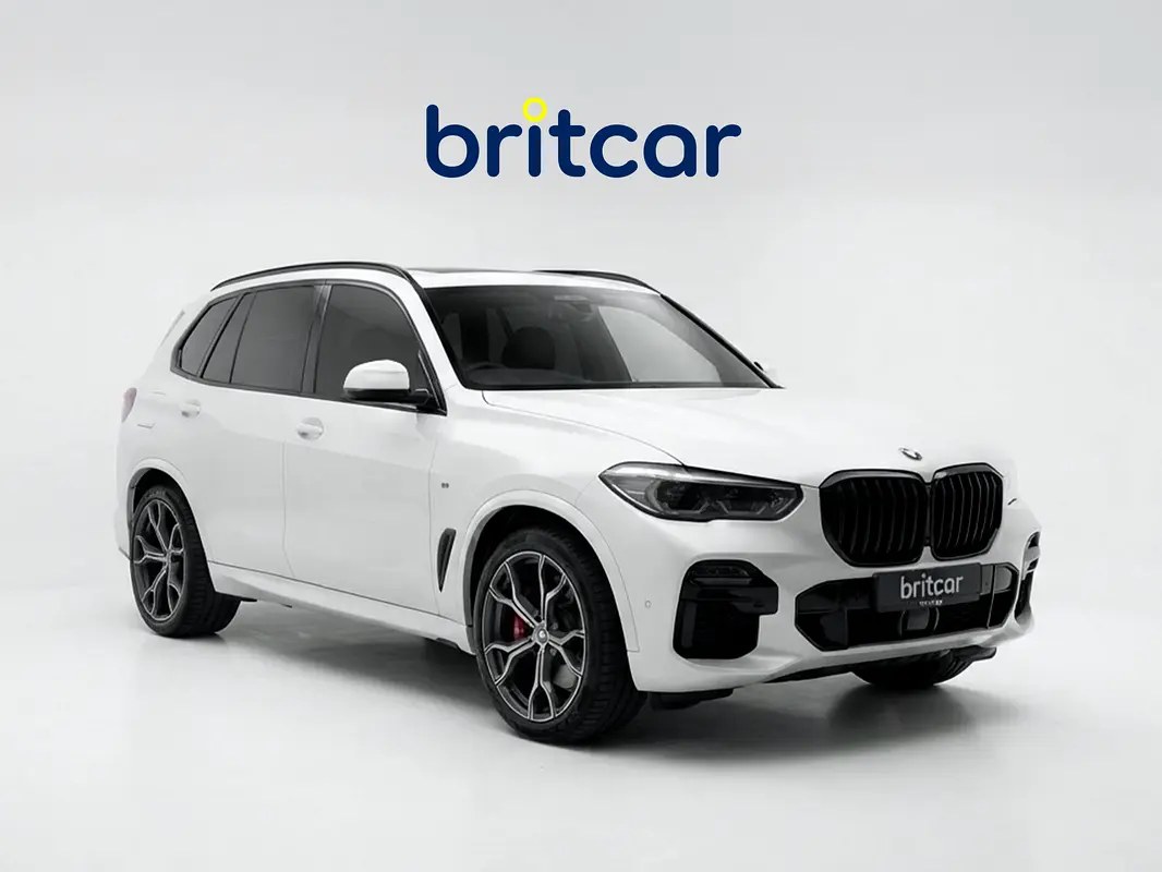 نمای دیگر بی ام و X5 xDrive40i ام اسپورت 2023