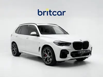 نمای دیگر بی ام و X5 xDrive40i ام اسپورت 2023