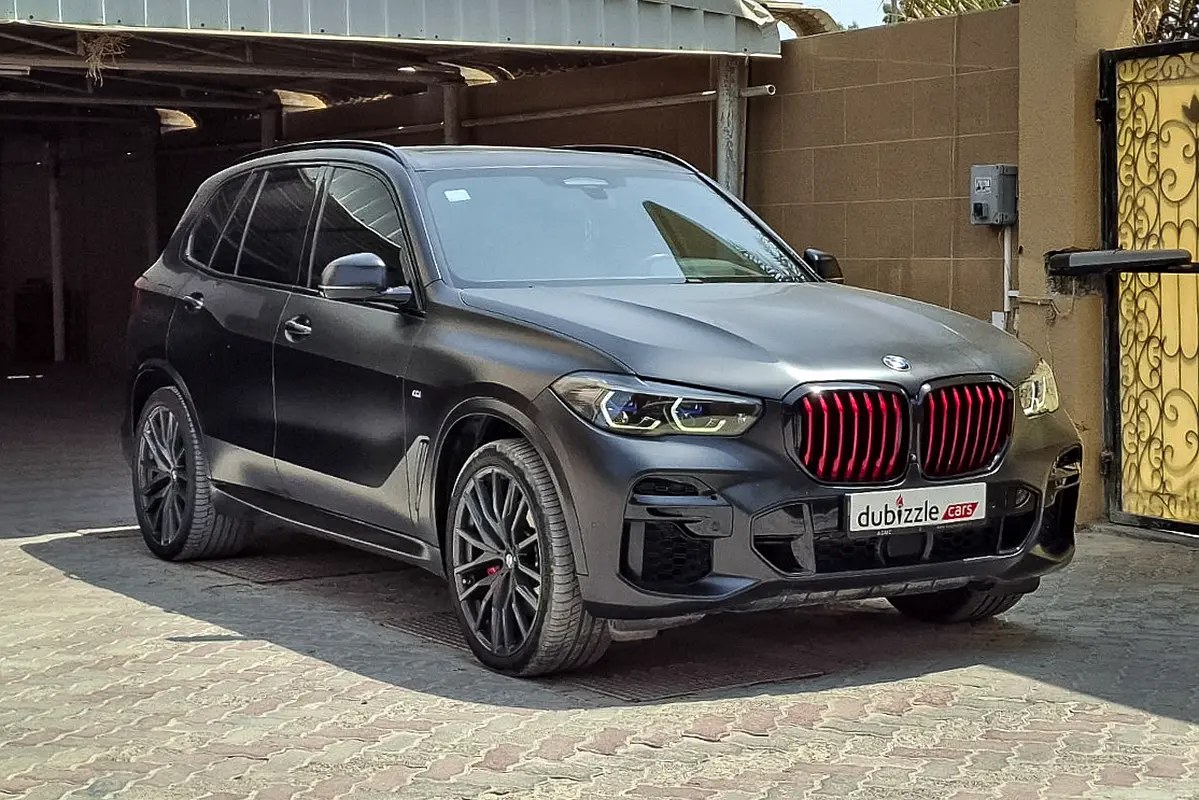 نمای دیگر بی ام و X5 xDrive40i 2022