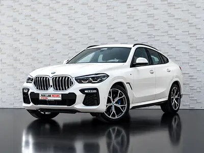 نمای دیگر بی ام و X6 xDrive40i ام اسپرت 2020