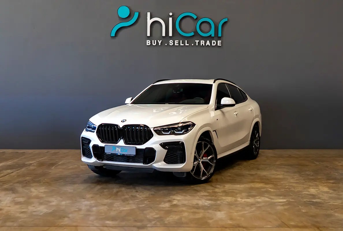 نمای دیگر بی ام و X6 xDrive40i M Sport 2023
