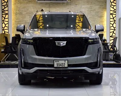 نمای دیگر کادیلاک اسکالید 600 بلک ادیشن 2024