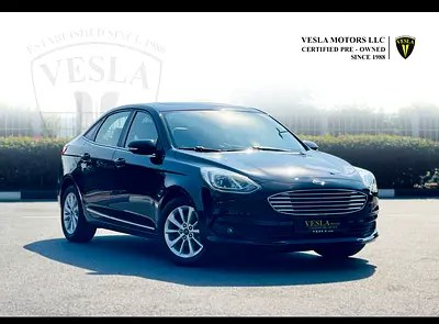 نمای دیگر فورد اسکورت ترند 2020