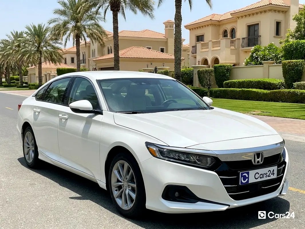 نمای دیگر هوندا آکورد LX 2022