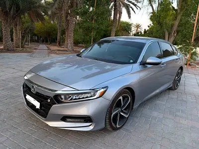 نمای دیگر هوندا آکورد اسپرت 2019