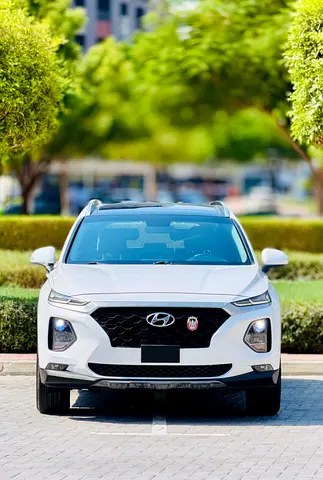 نمای دیگر هیوندای سانتافه کامفورت 2019