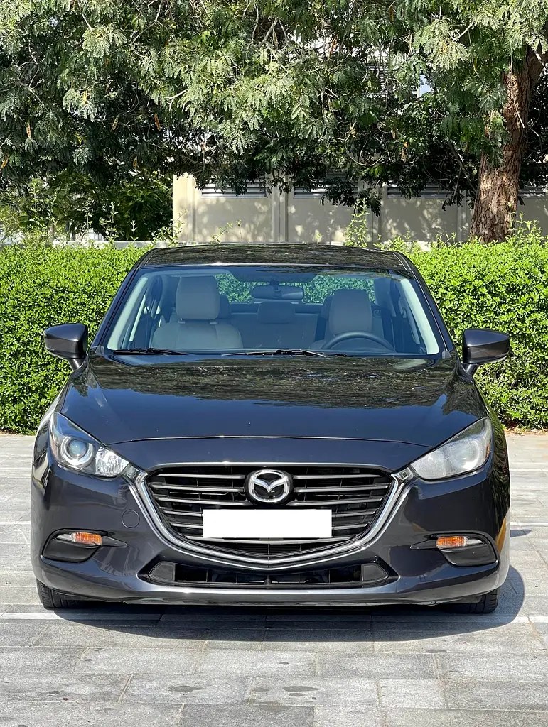 نمای دیگر مزدا 3 S گرید 2019