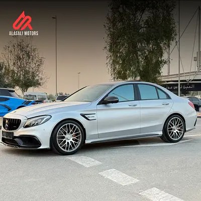 نمای دیگر مرسدس بنز کلاس C C63 S AMG 4MATIC+ 2017