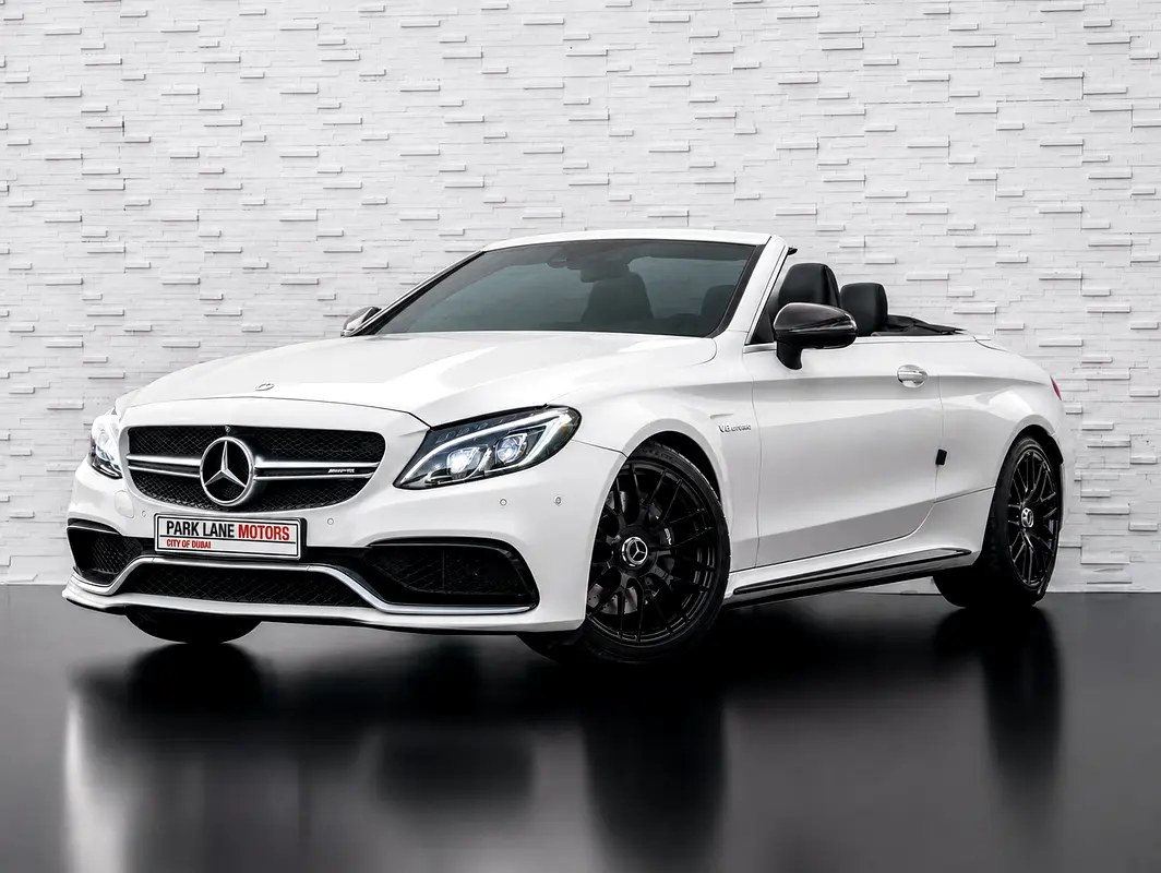 نمای دیگر مرسدس بنز کلاس C C63 AMG 2017