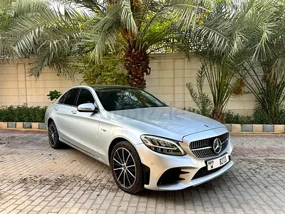 نمای دیگر مرسدس بنز کلاس C C300 2019