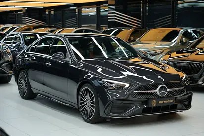 نمای دیگر مرسدس بنز کلاس C C200 2026