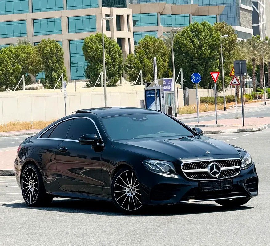 نمای دیگر مرسدس بنز ای کلاس E 300 2017