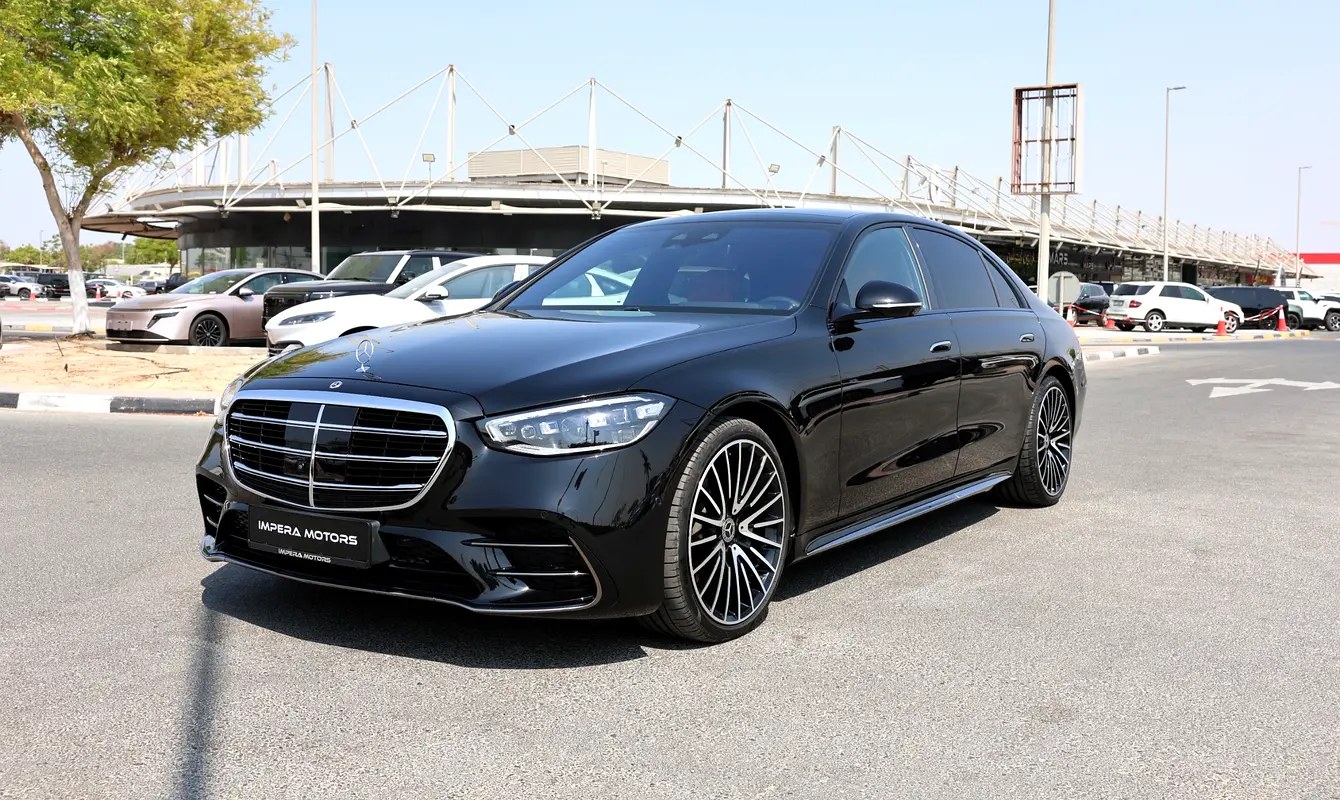 نمای دیگر مرسدس بنز اس کلاس S 580 4MATIC 2026