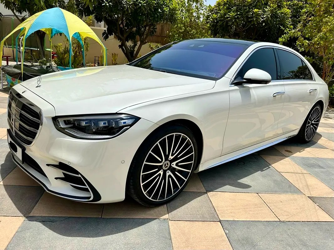نمای دیگر مرسدس بنز کلاس S S 500 4MATIC 2021
